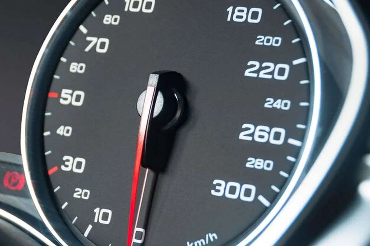 Tygodniowy czas pracy kierowcy – co musisz wiedzieć?